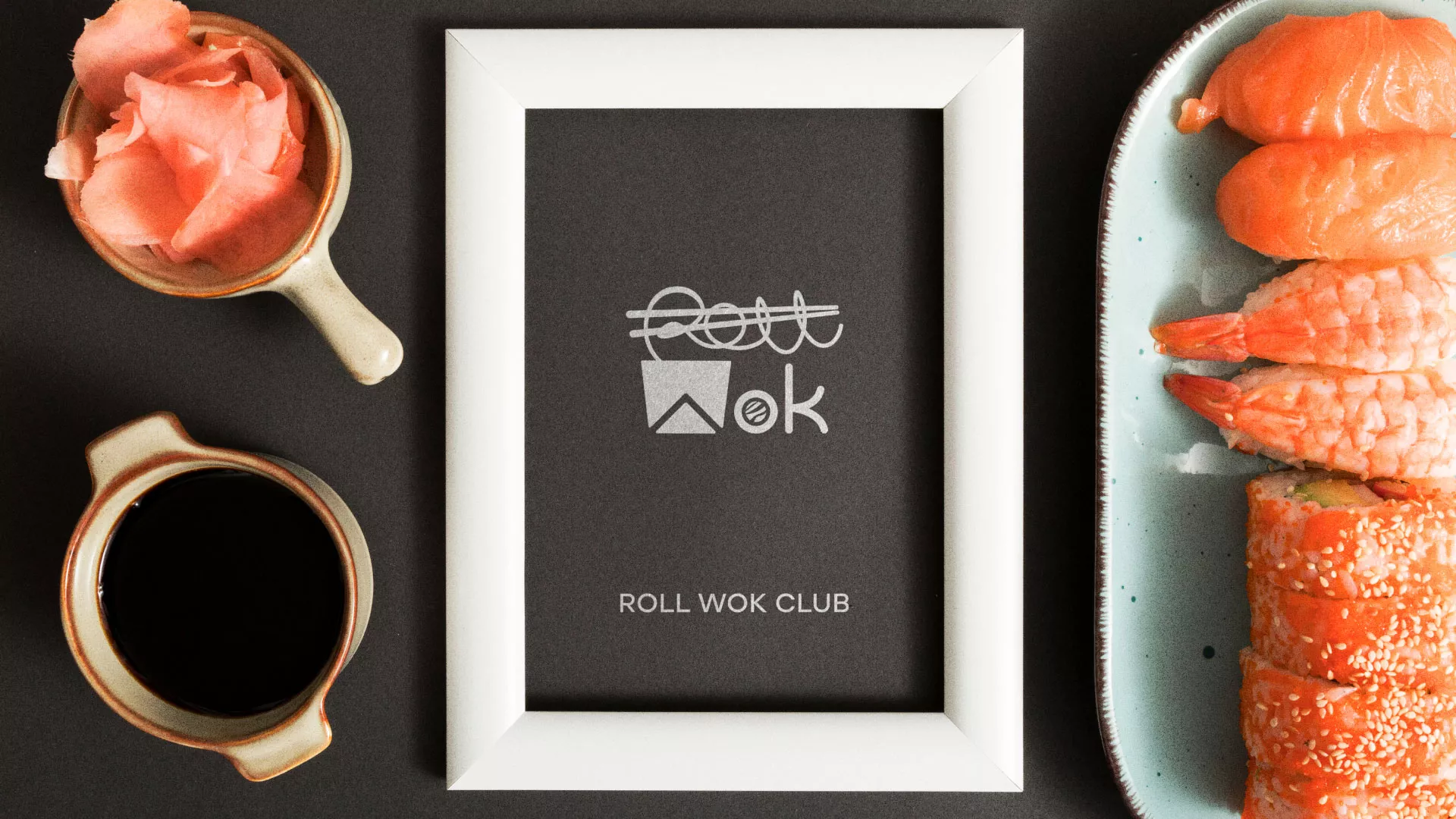 Разработка логотипа суши-бара «Roll Wok Club» в Лениногорске